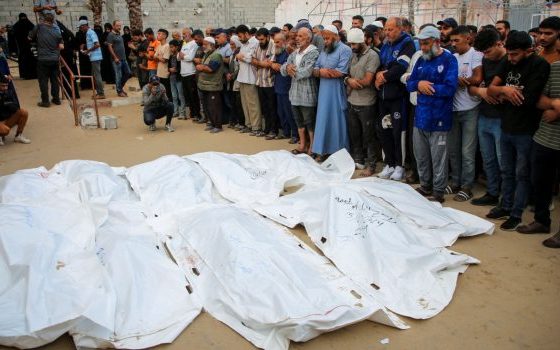 2024 10 15T072127Z 626249066 RC2VKAA54W6E RTRMADP 5 ISRAEL PALESTINIANS GAZA FUNERALS 620x350.jpg