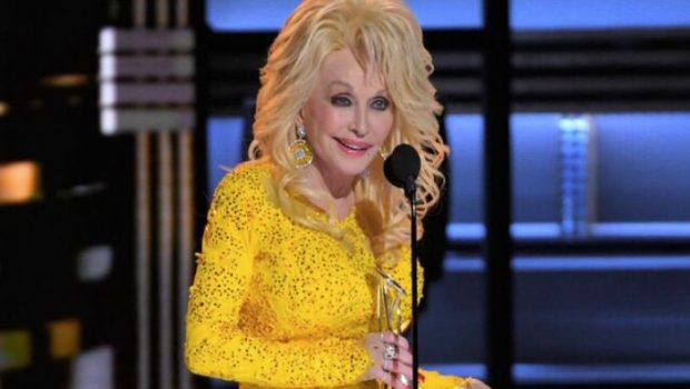 DOLLY PARTON 620x350.jpg