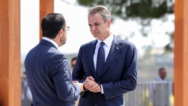 mitsotakis 3 620x350.jpg