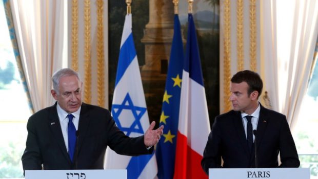 netanyahu macron 620x350.jpg