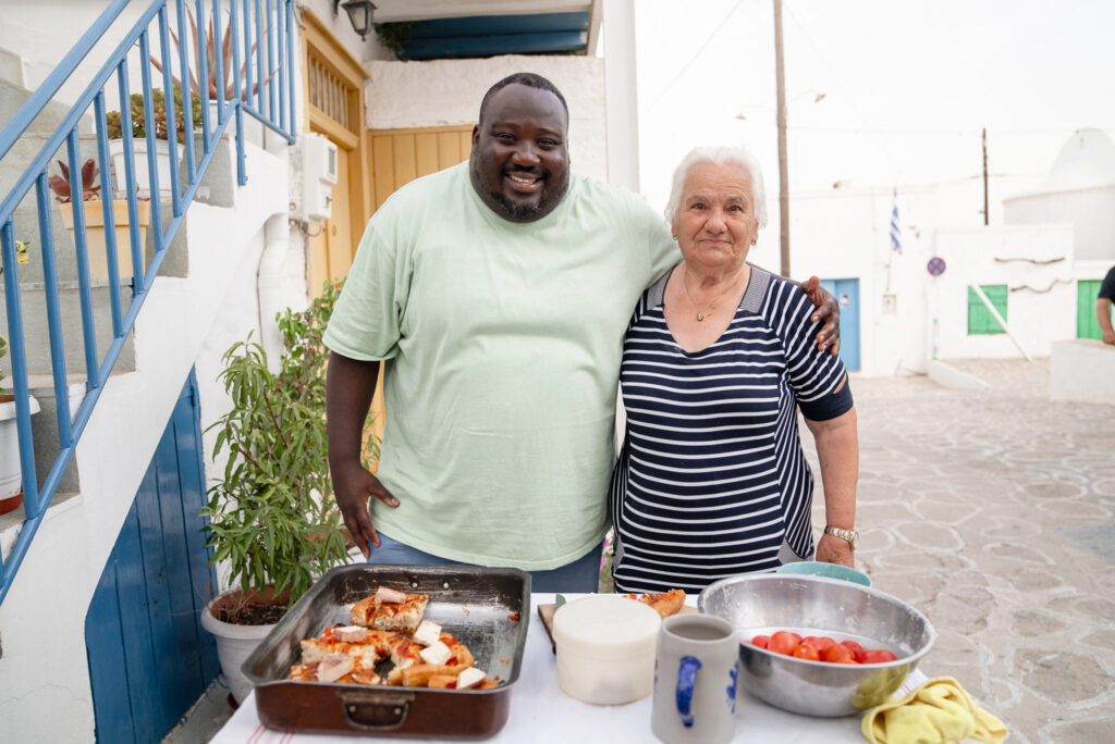 «Φτάσαμε» με τον Ζερόμ Καλούτα στη μικρή «ασημένια» του Αιγαίου, την Κίμωλο